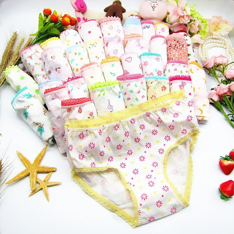 24pcs/Lot Cotton Girls Briefs Children's Underwear Triangle Panties Kids Underpants 2-12Years
